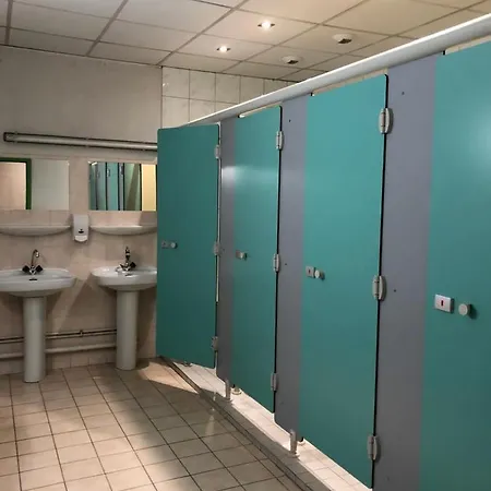 Alpenrose بيت شباب شامونكس